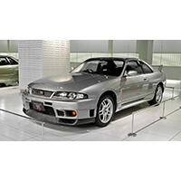 Nissan Skyline R33 Roll Cages